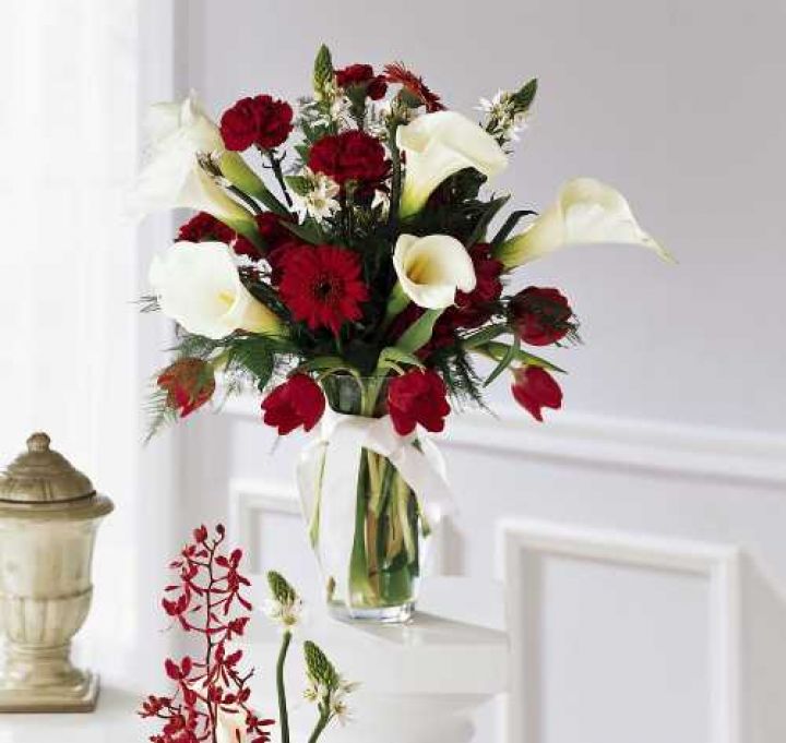 Glorious Tribute Bouquet