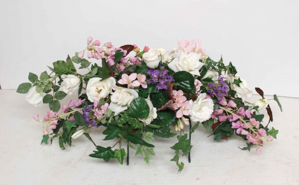 The touch of lavender (Silk Flowers)